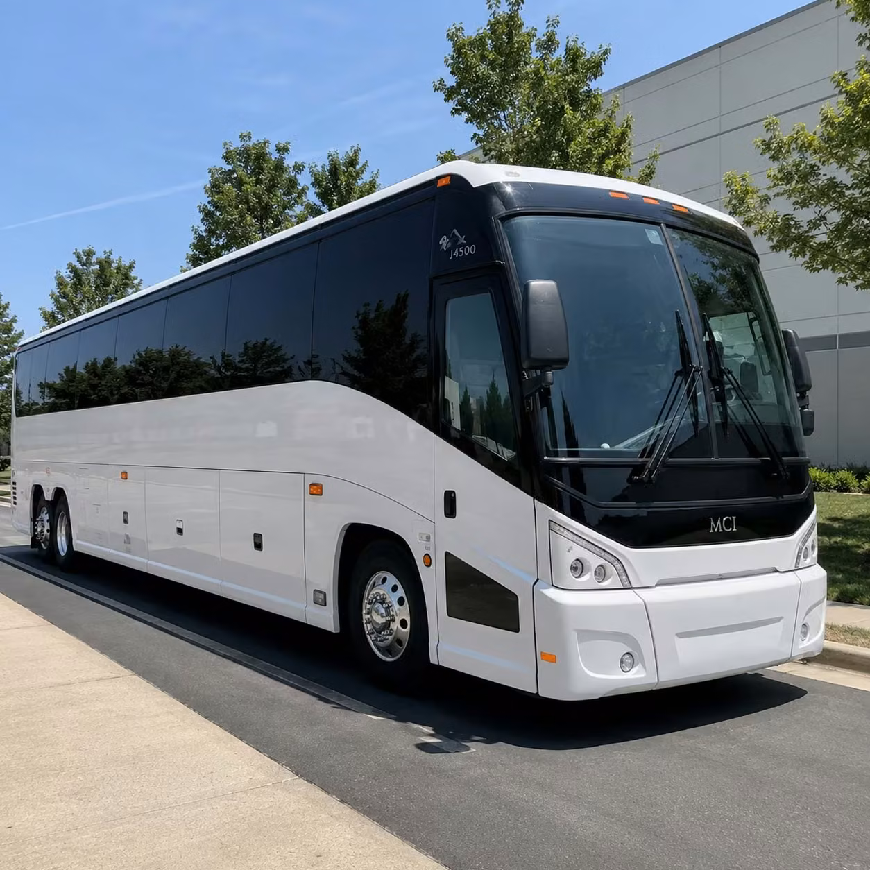 you can find and book long distance transportation in hialeah and any nearby city